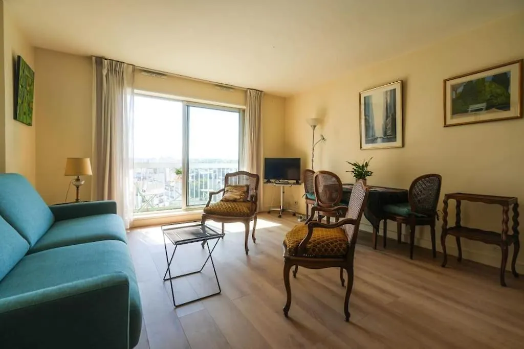 Apartman Beautifully Designed 1br With King Size Bed Párizs