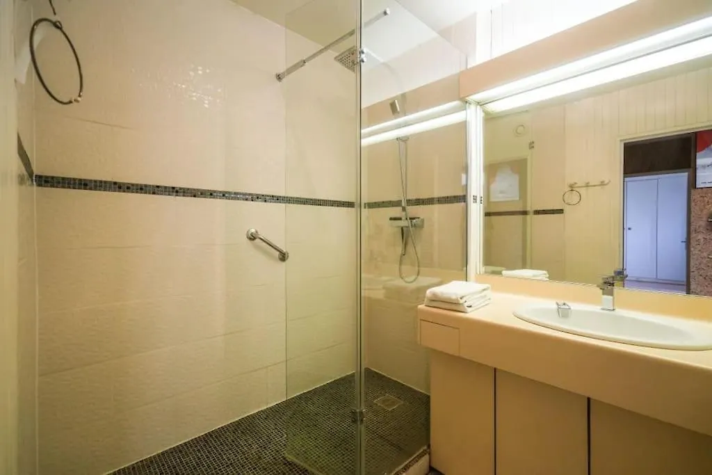 Apartment Beautifully Designed 1br With King Size Bed *